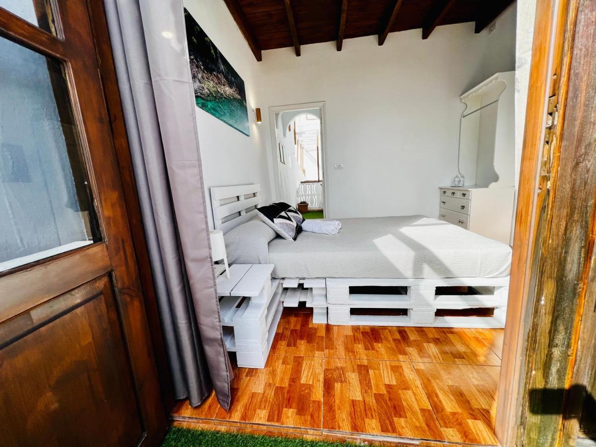 El jardin de enock Bed and Breakfast Santa Cruz de Tenerife Buitenkant foto